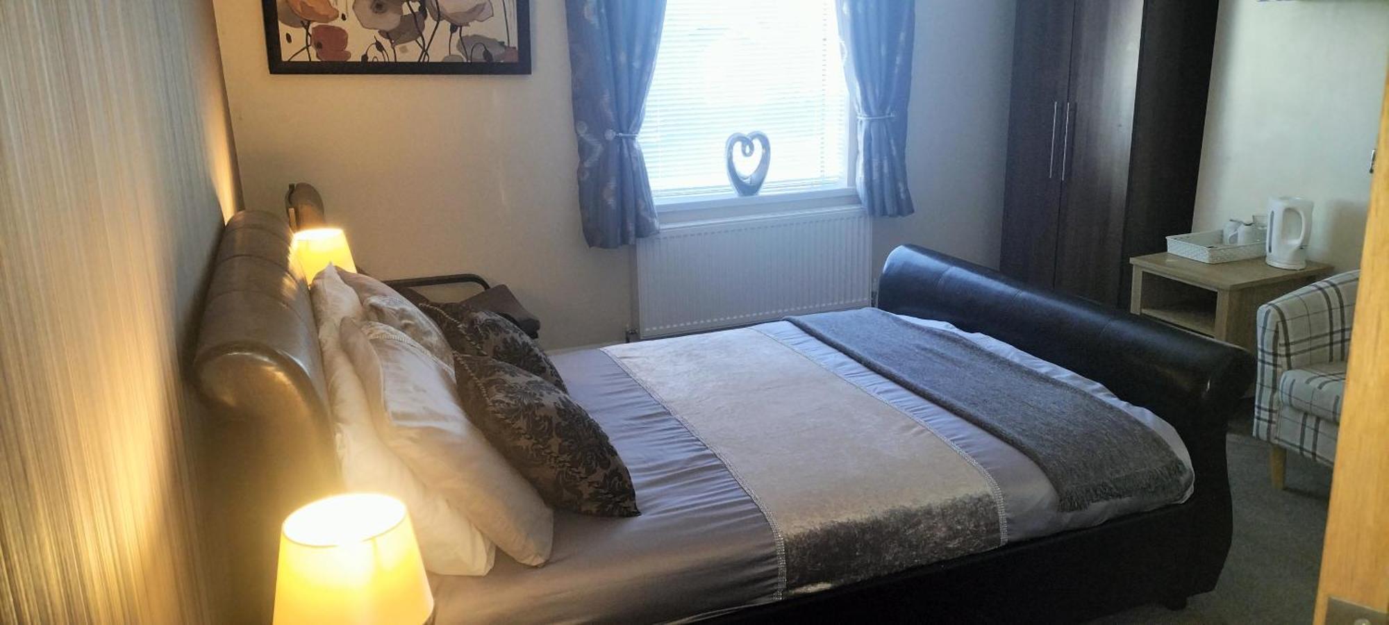The New Accommodation Free Complementary Breakfast Tibshelf Esterno foto