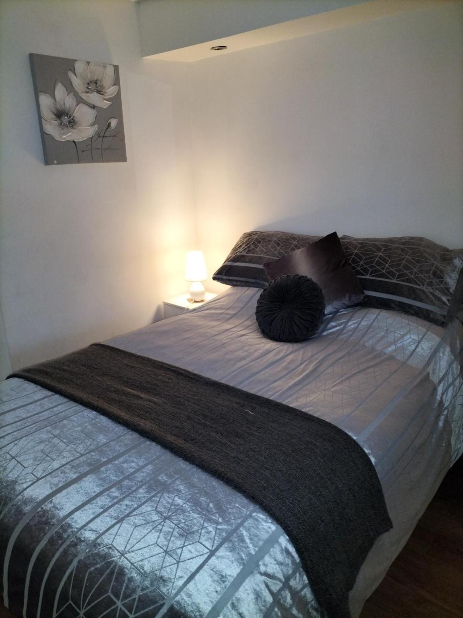 The New Accommodation Free Complementary Breakfast Tibshelf Camera foto