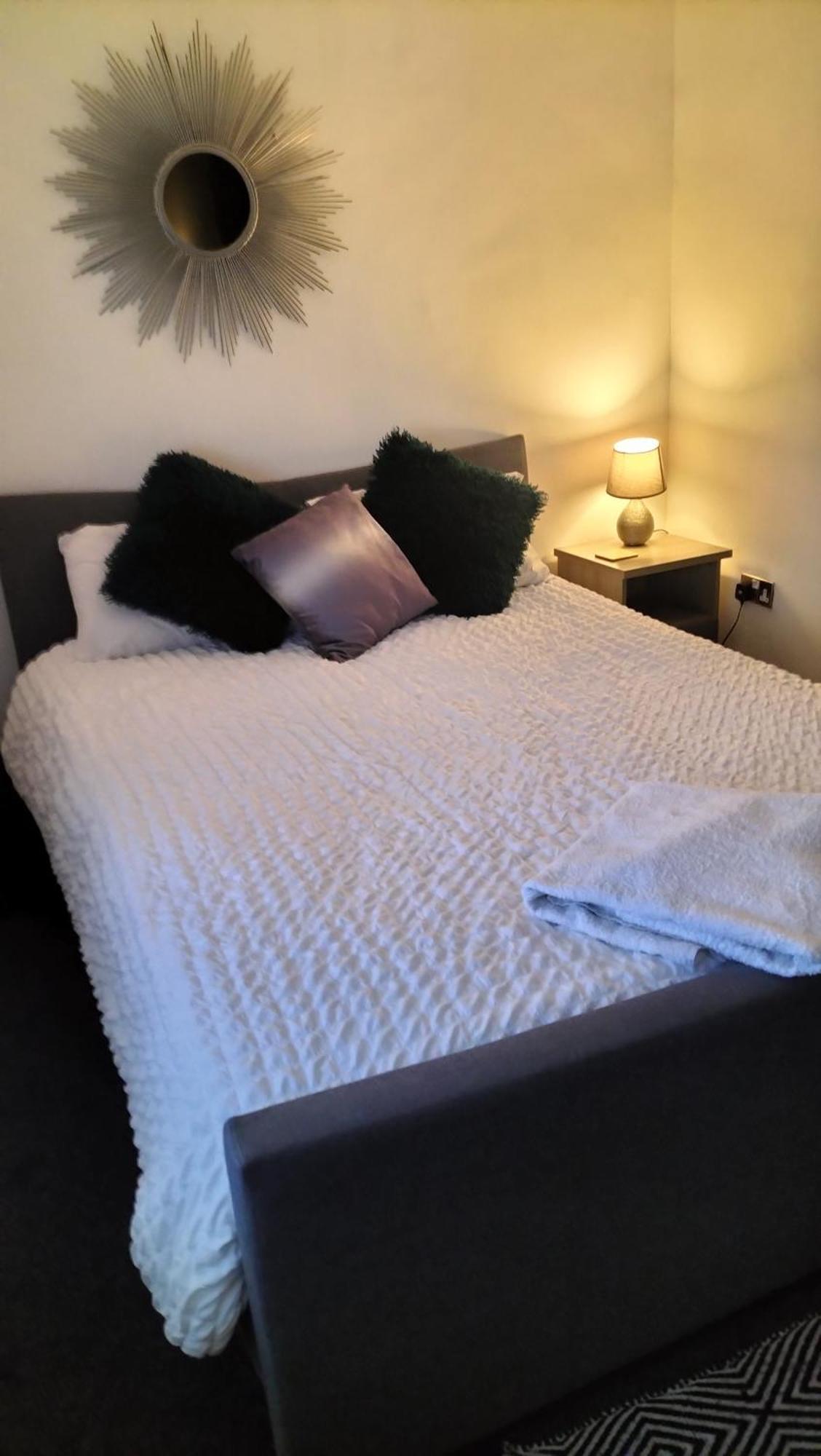 The New Accommodation Free Complementary Breakfast Tibshelf Camera foto